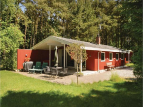Three-Bedroom Holiday Home in Hadsund